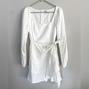 White linen wrap dress perfect for graduation